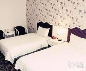 Chengdu Lilac Hotel Fei Cheng Branch Eksteriør billede
