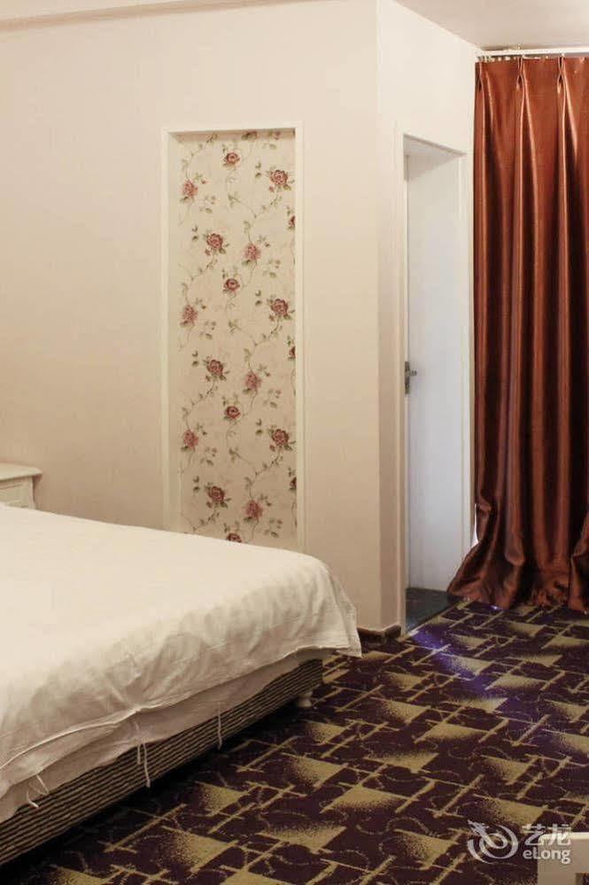 Chengdu Lilac Hotel Fei Cheng Branch Eksteriør billede